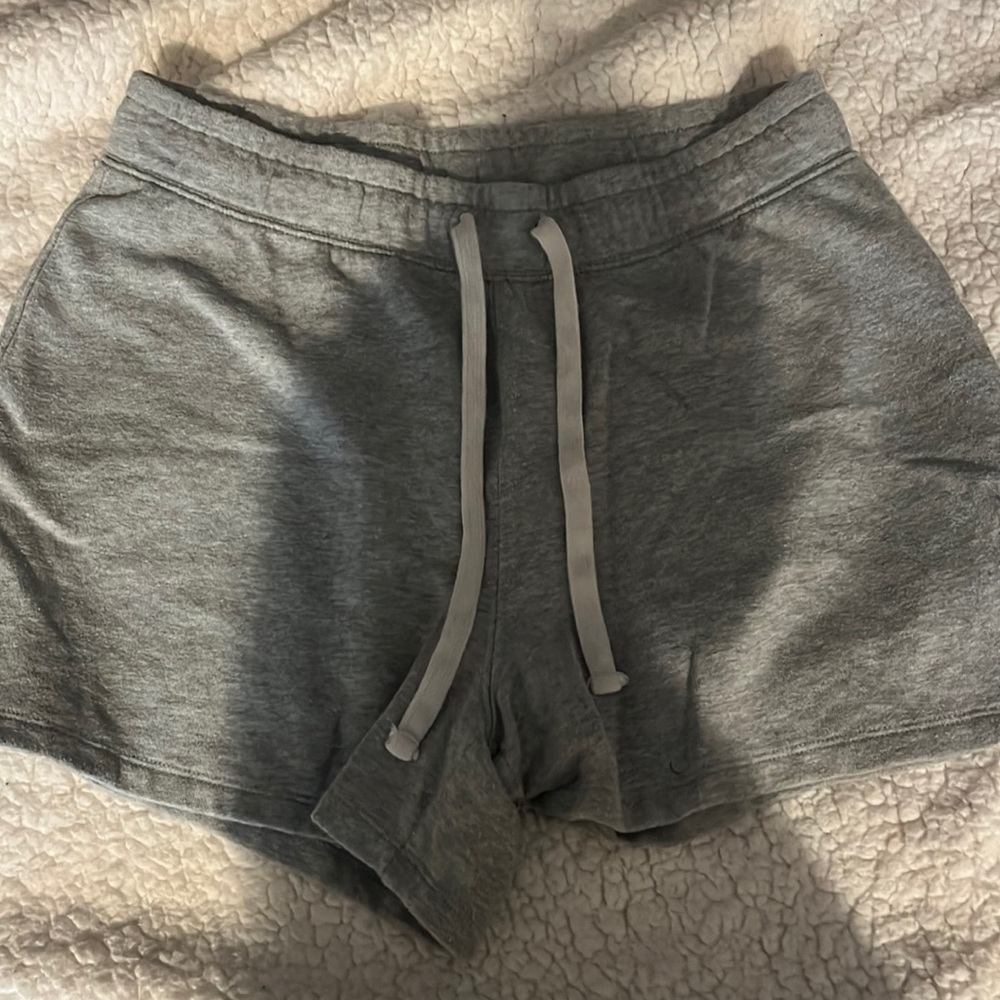 Gray comfy shorts